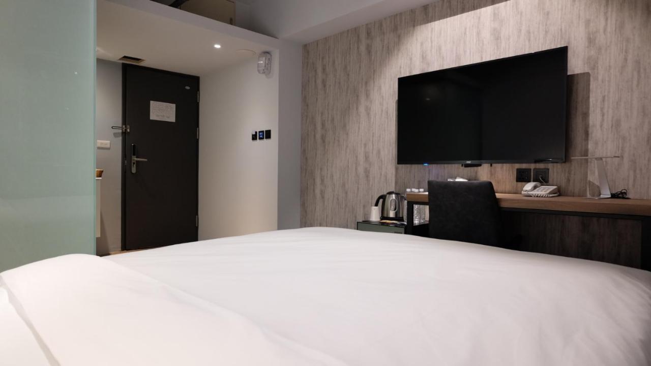 Doudian Ddinn Hotel Тайчжун Екстер'єр фото
